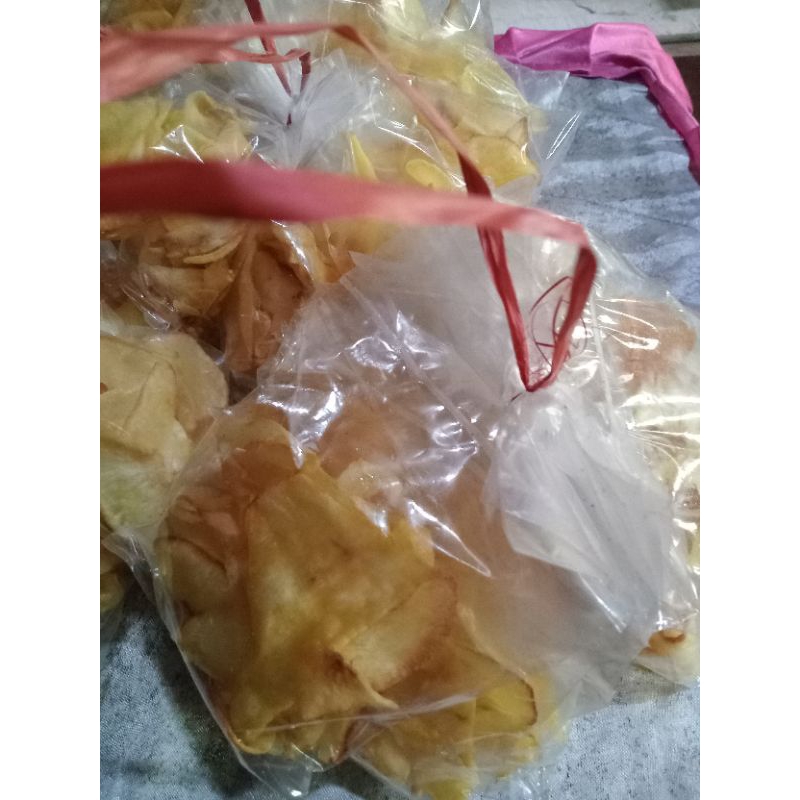 

Snack kripik singkong asin gurih murah 12rb dapat 12pcs