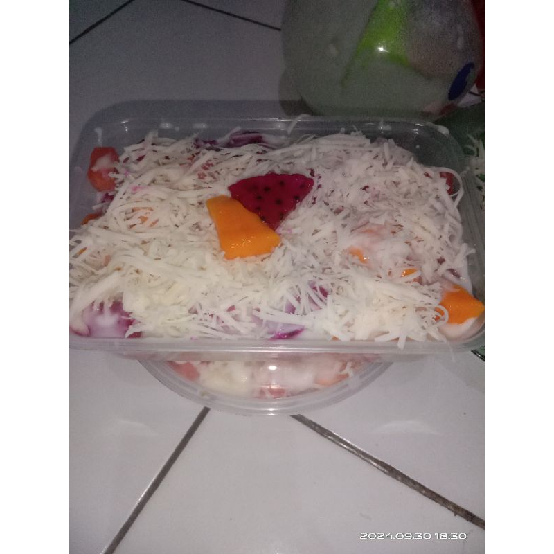 

saladbuahpremium
