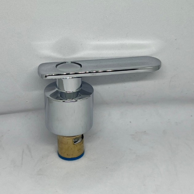 Handle kran dan valve keran V15-kepala keran cabang taman sink tembok angsa cabang shower