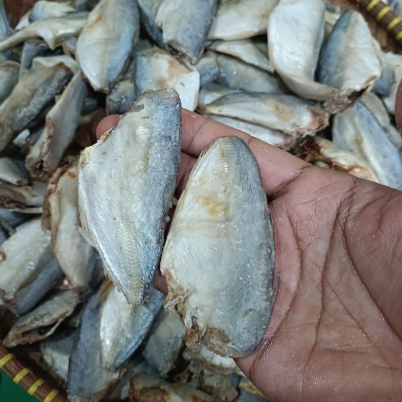 

ikan asin peda potong sedang/peda tanpa kepala nto;1000gr.kualitas super&empuk