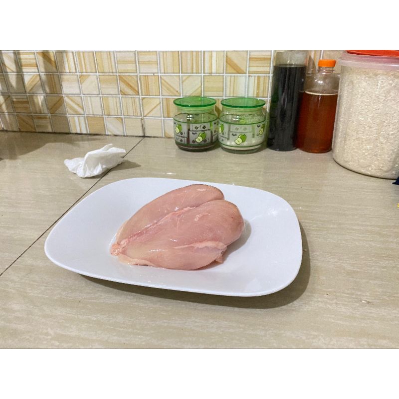 

Dada Ayam Fillet Fresh 1Kg