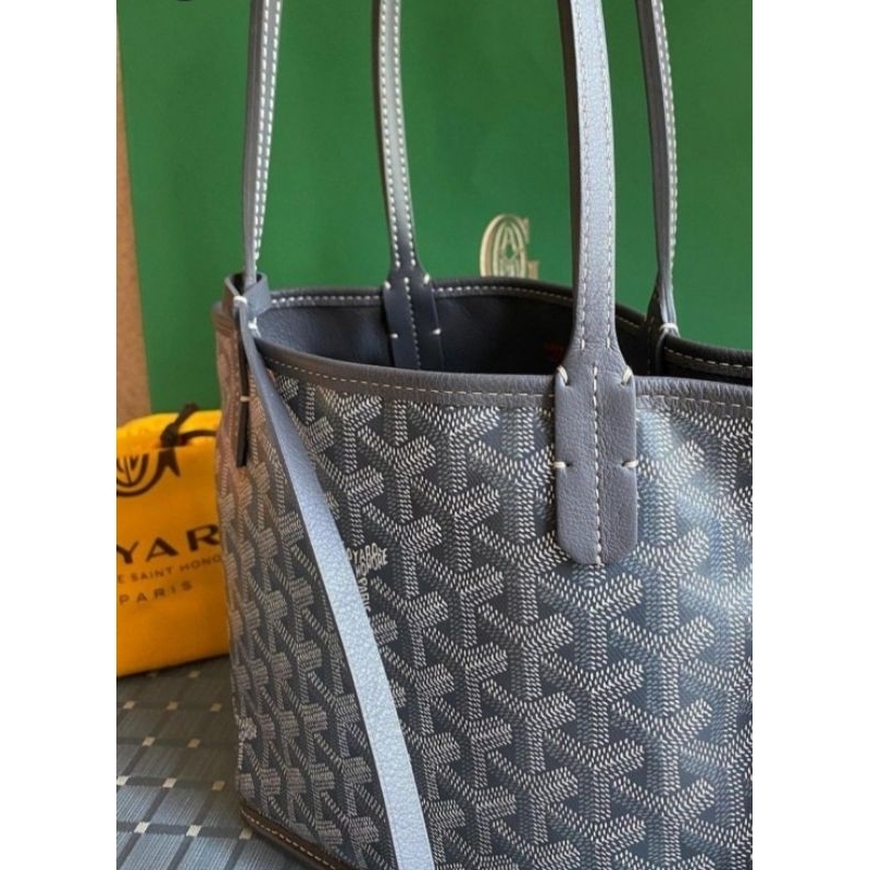 goyard mini anjou grey