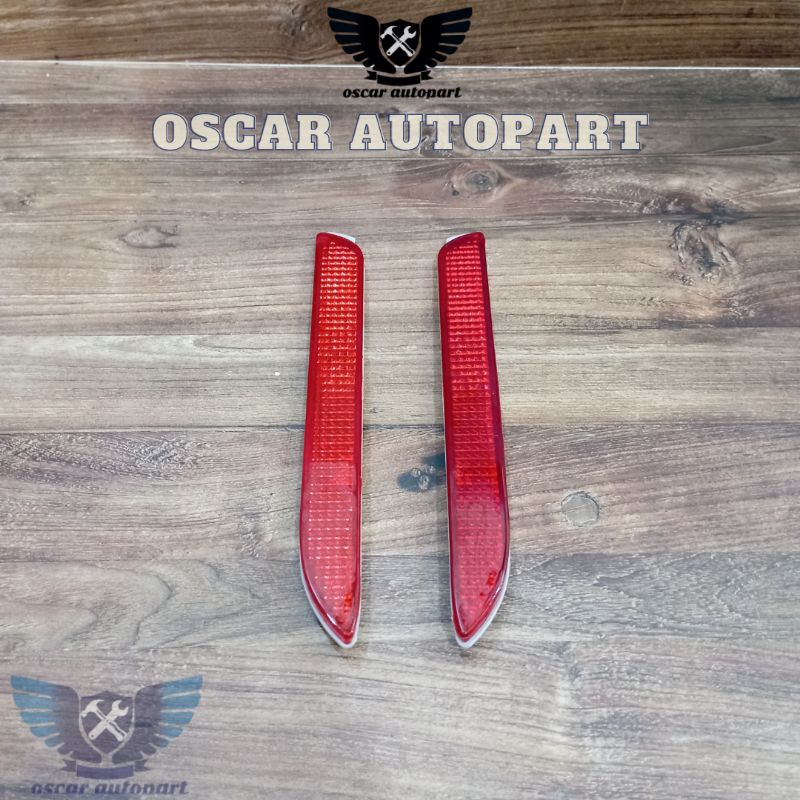 Mata Kucing Bemper Belakang Innova 2005-2015 Original