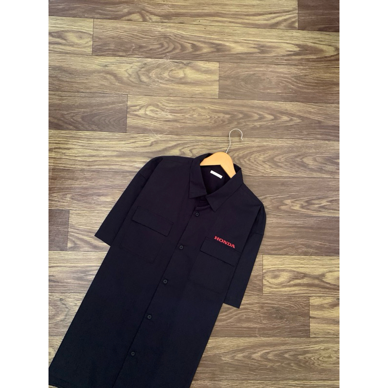 Kemeja GU X HONDA Branded Black Workshirt Short  Sleeve