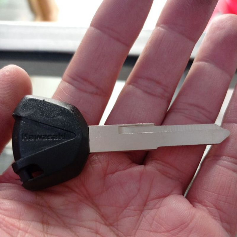 Ninja New. Bahan Duplikat anak kunci untuk Ninja 250.