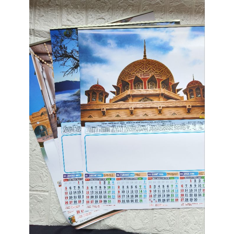 

kalender caturwulan 2025 3 lembar 4 bulanan