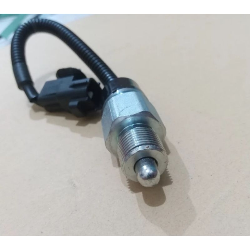 Switch assy neutral 84540 E0090 hino 500