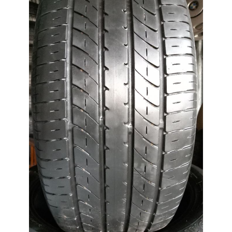 ban R18 235 50 Toyo Tranpath R30