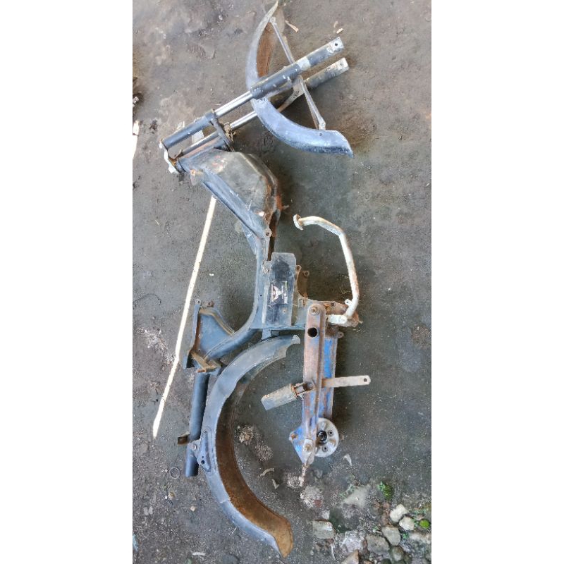 Rangka body set Jialing Kancil untuk bahan modifikasi Honda CT125.