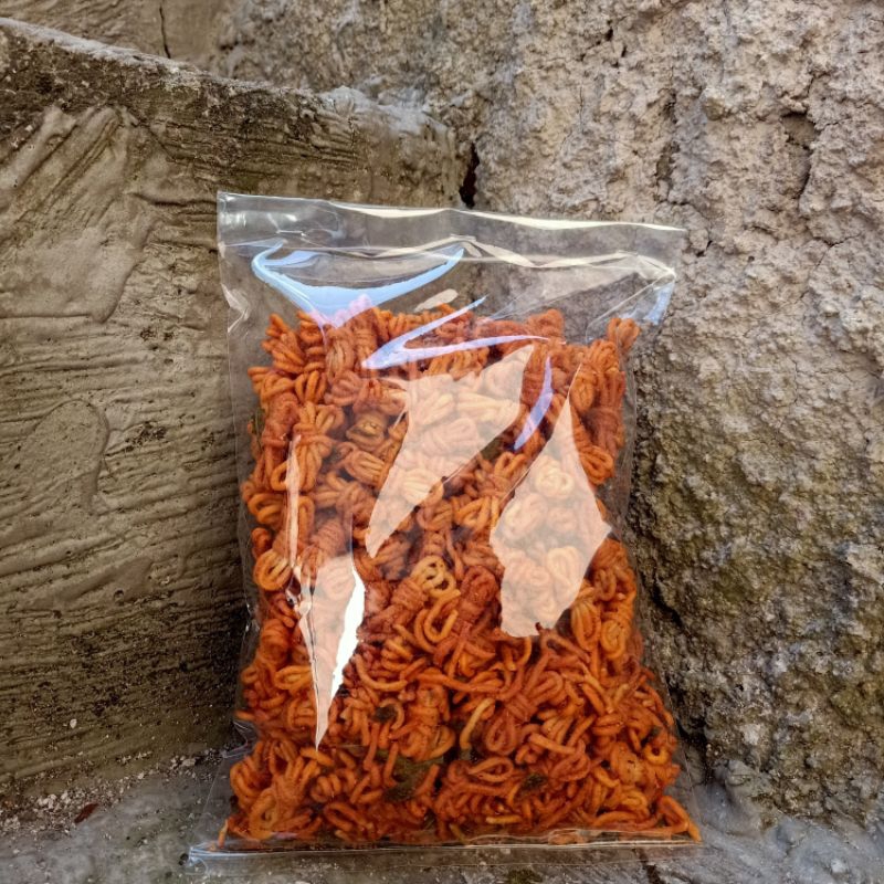 

MIE GULUNG DAUN JERUK 1KG