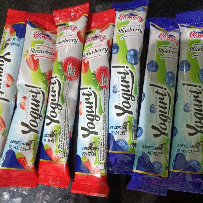 

Cimory yogurt stick 30gr strawberry blueberry 1 box isi 25pcs bisa mix