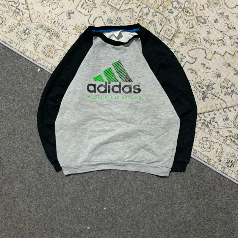 Adidas Vintage Crewneck