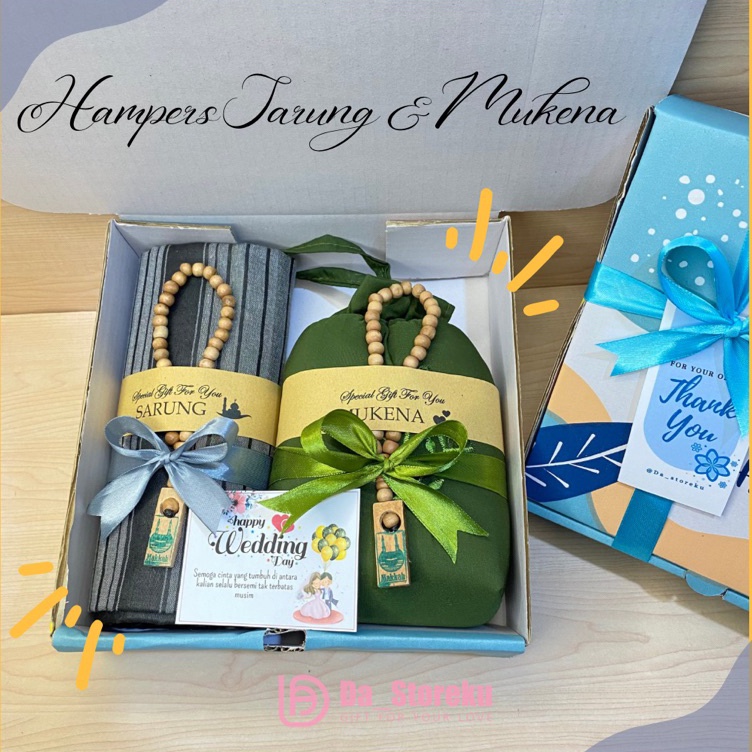 Borong Laris  HAMPERS SARUNG MUKENA TASBIH HADIAH WEDDING ENGAGEMENT ANNIVERSARY  HAMPERS WEDDING CO
