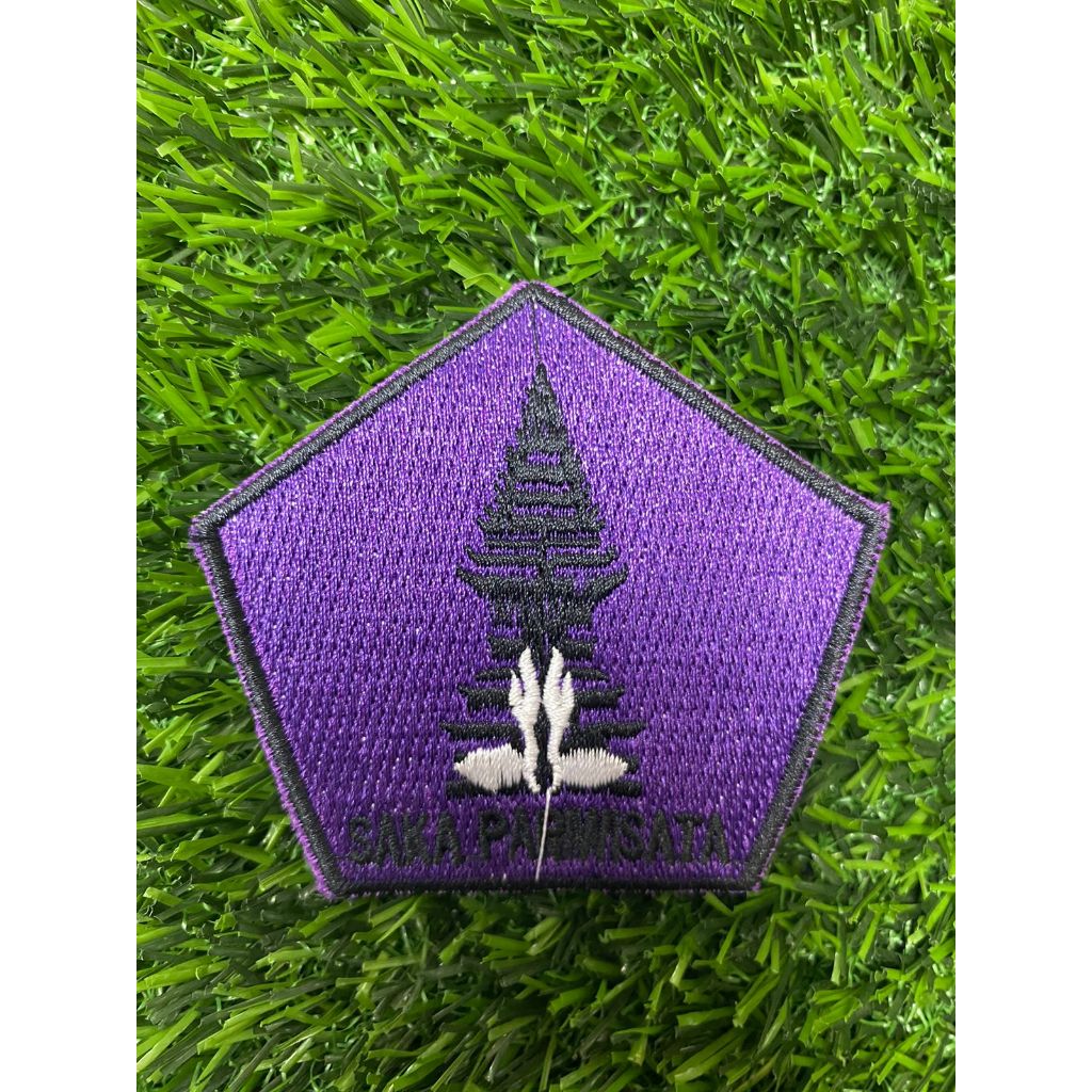 

Badge Dewan Saka Pariwisata