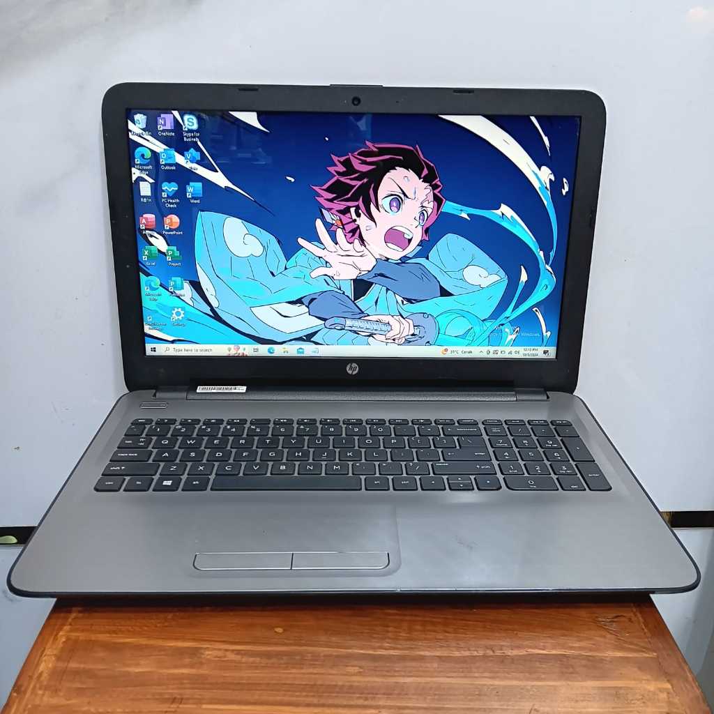 HP Notebook Pavilion 15 (i7 - 7th Gen) Double VGA