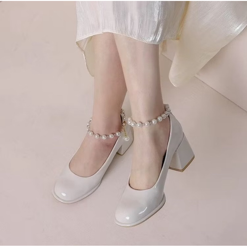 Preloved Sepatu Heels Wisuda Party Kerja