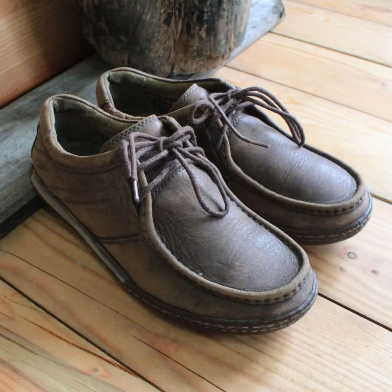 Sepatu Clarks original leather shoes