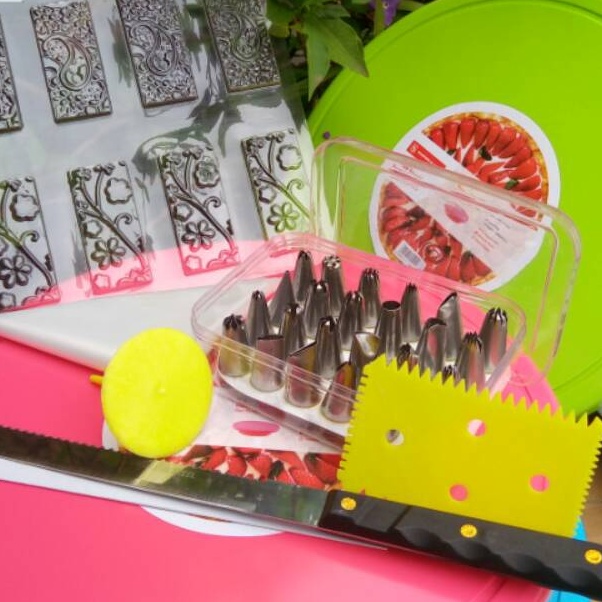 Murah Terkeren Paket dekorasi spuit toples kue paket meja putar alat hias kue lengkap