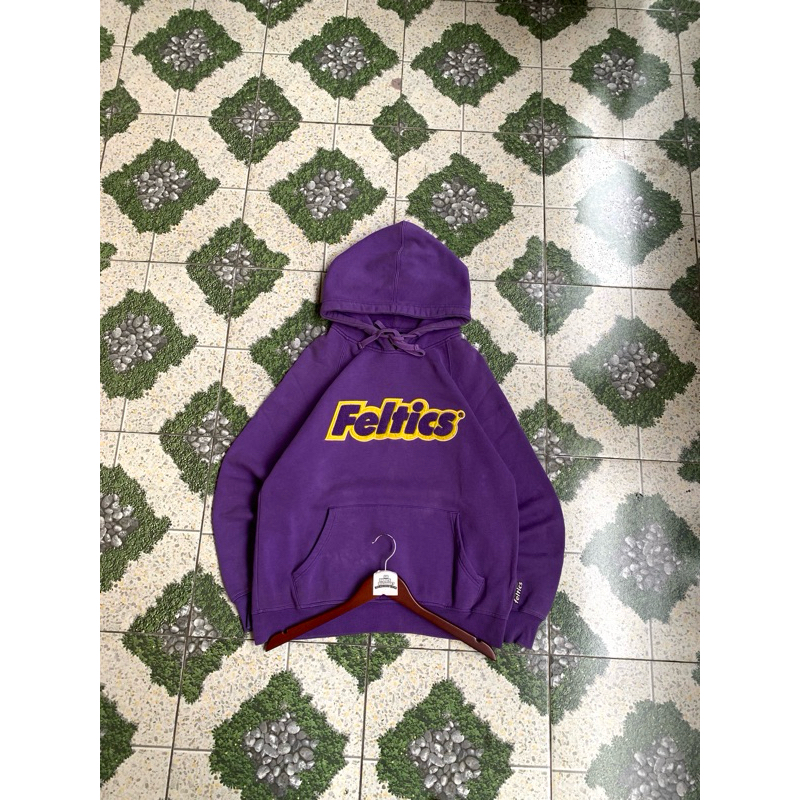 hoodie feltics ungu on ungu