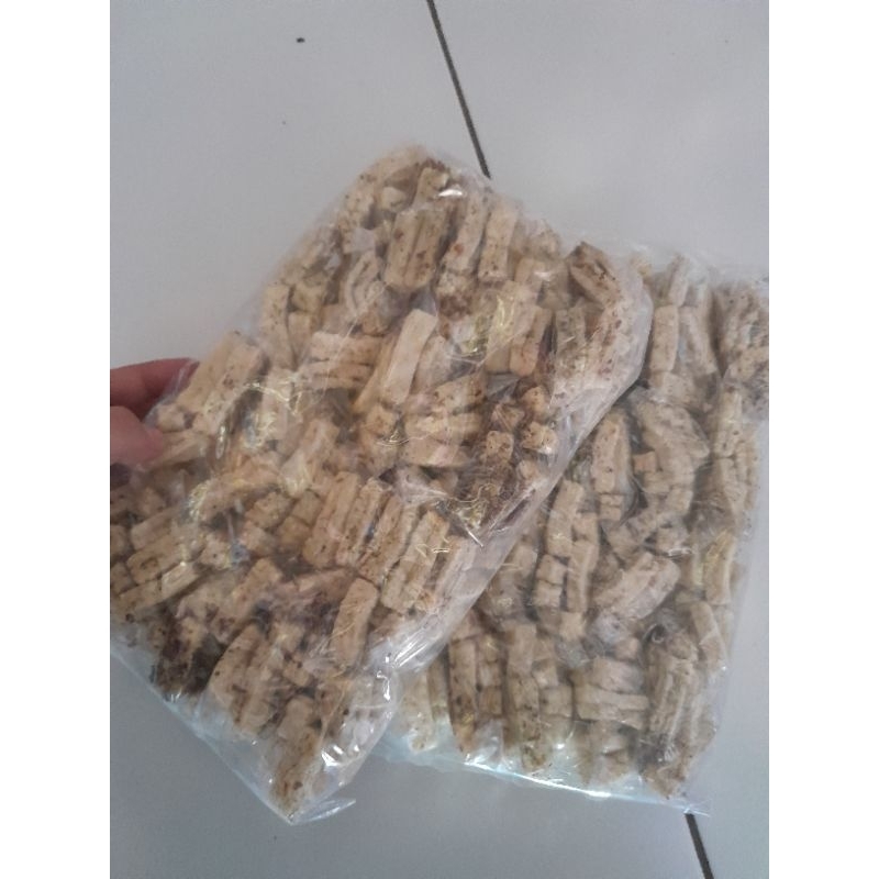 

Krupuk Tongkol Pedas