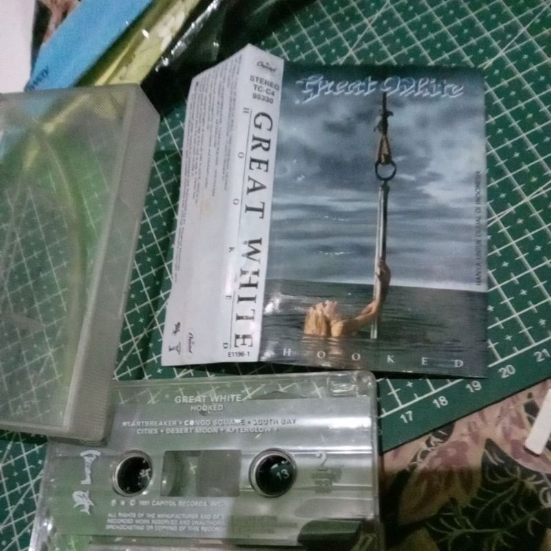 KASET PITA  GREAT WHITE   - COVER NEMPEL