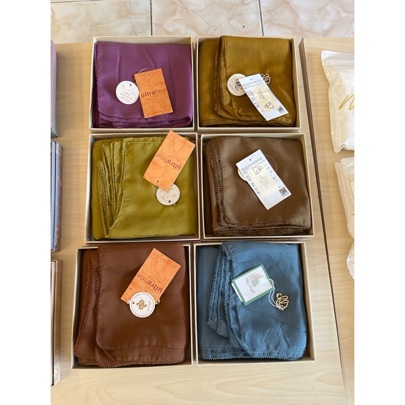JILBAB POLOS HEAVEN LIGHTS/ NADA PUSPITA/ BUTTONSCARVES