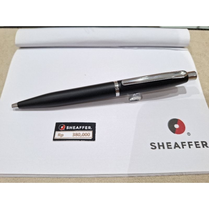 

Sheaffer VFM Ballpoint Bisa Ukir Nama