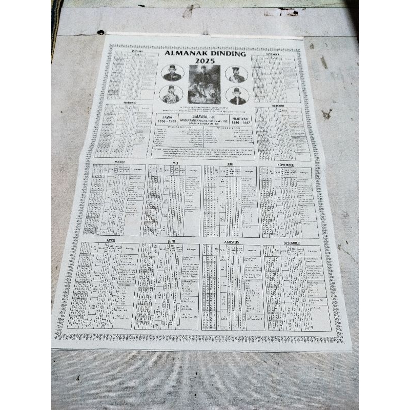 

Almanak dinding 2025 ukur 65x45 cm