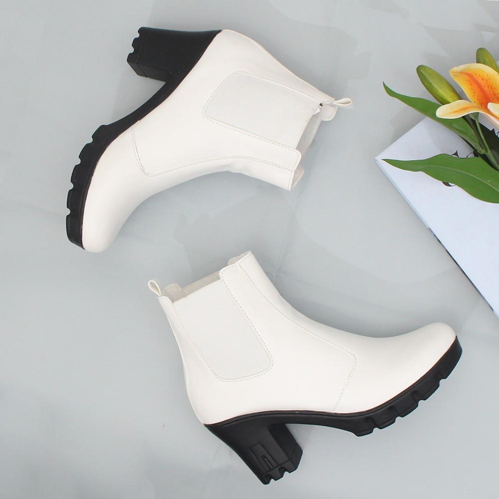 CUMA HARI INI Hertz - Sepatu Boots Wanita V 3371 Heels Wanita Trendi Berkualitas Warna Hitam