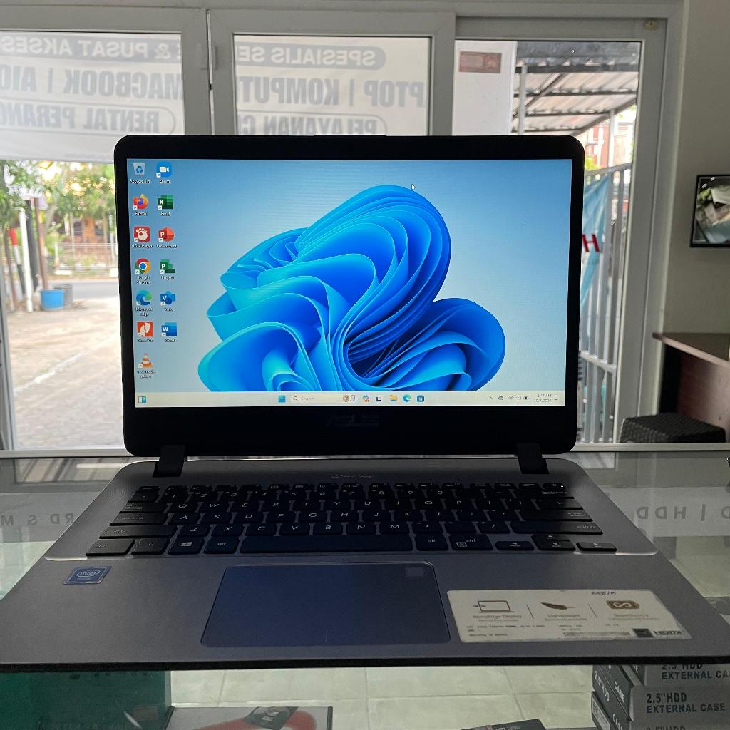 ASUS A407MA - 14" - Intel Celeron N400 - RAM 8GB - SSD 128GB - Win 11 - Seken/Bekas