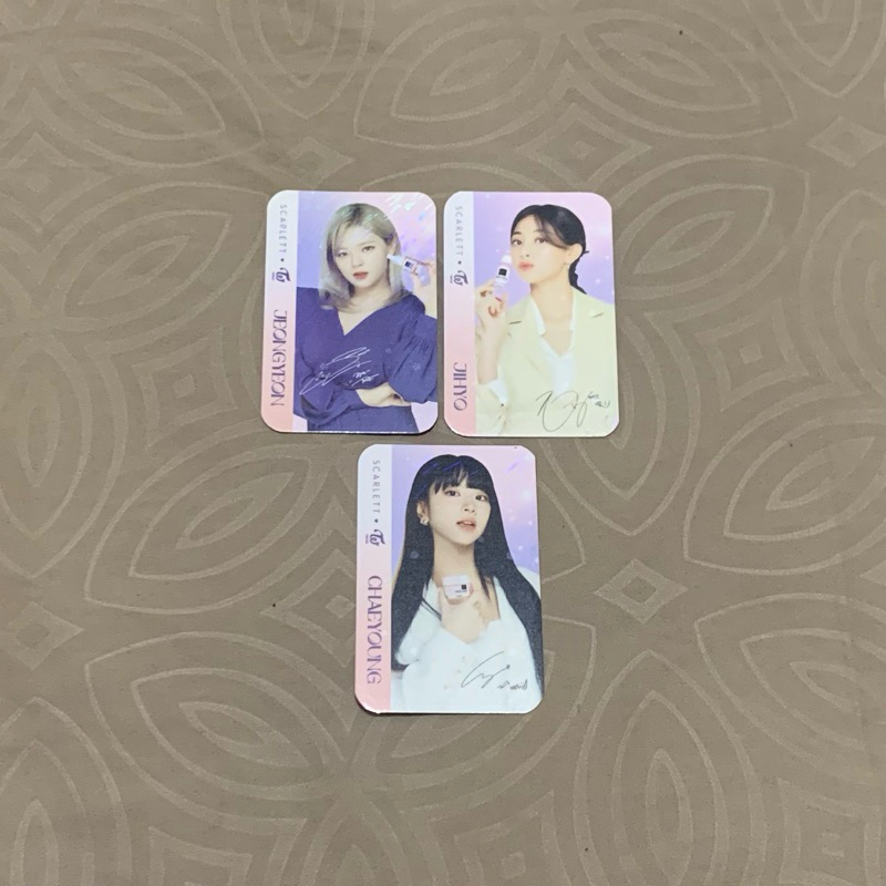 TWICE x Scarlett Photocard (purple ver)