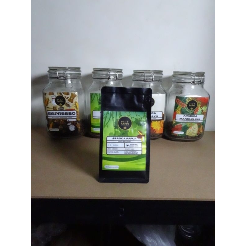 

Arabica Papua Wamena Whole Bean by Kopi Hitman 100 gr