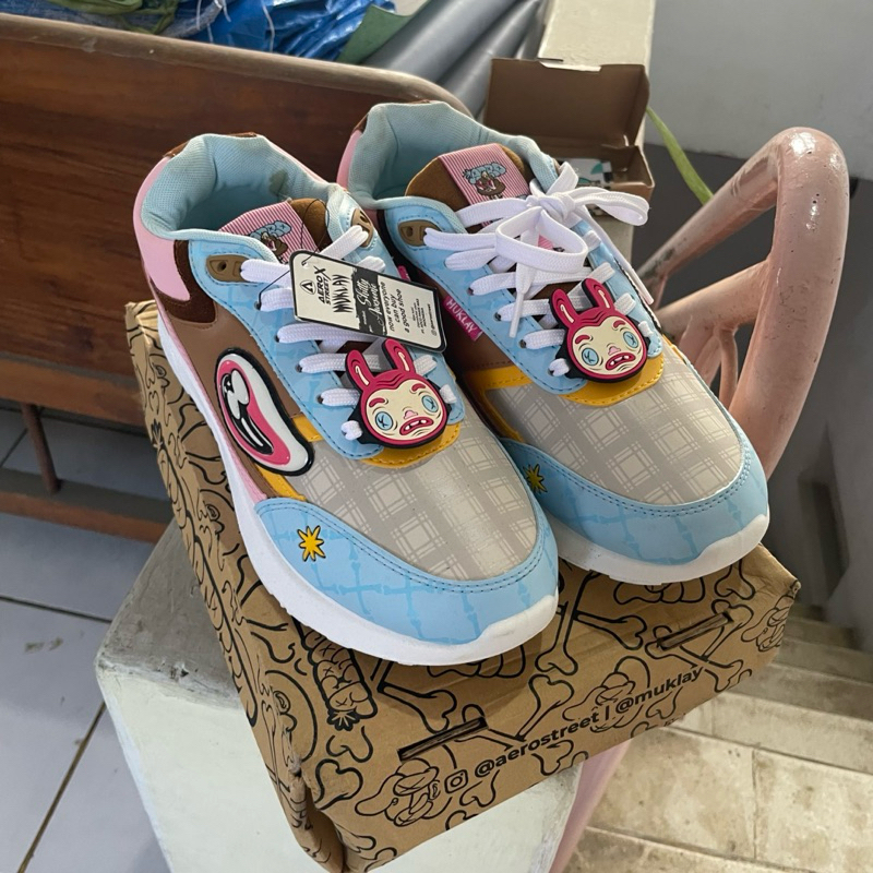 Sepatu / Sneakers Aerostreet x Muklay New / Deadstock