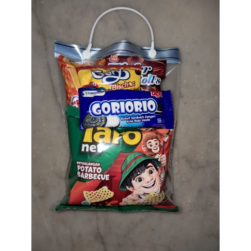 

Paker Bingkisan Ulang Tahun