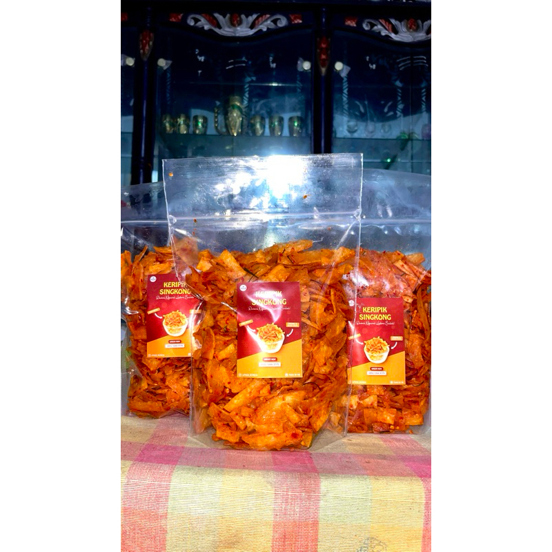 

Keripik Singkong Jadul Bumbu Rujak Daun Jeruk