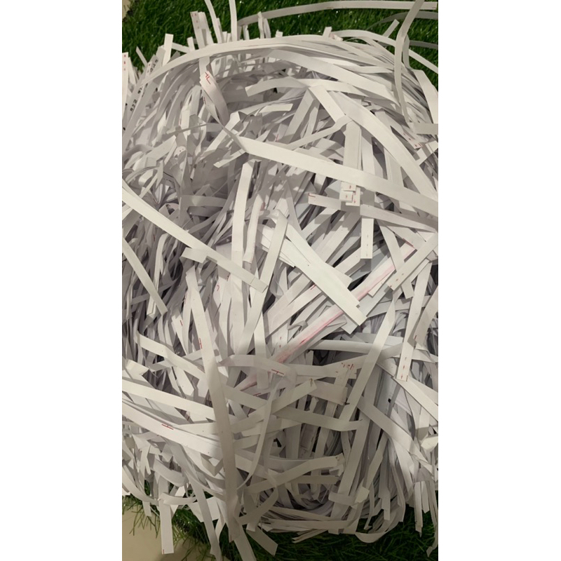 

SHREDDED PAPER | KERTAS CACAH | AKSESORIS BOX HAMPERS WARNA PUTIH 500gram