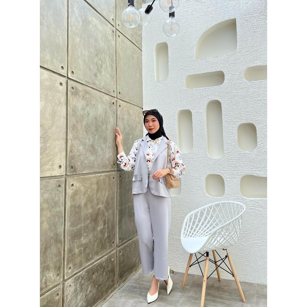 FARIS FASHION // STELAN VEST // SETT VEST SCUBA