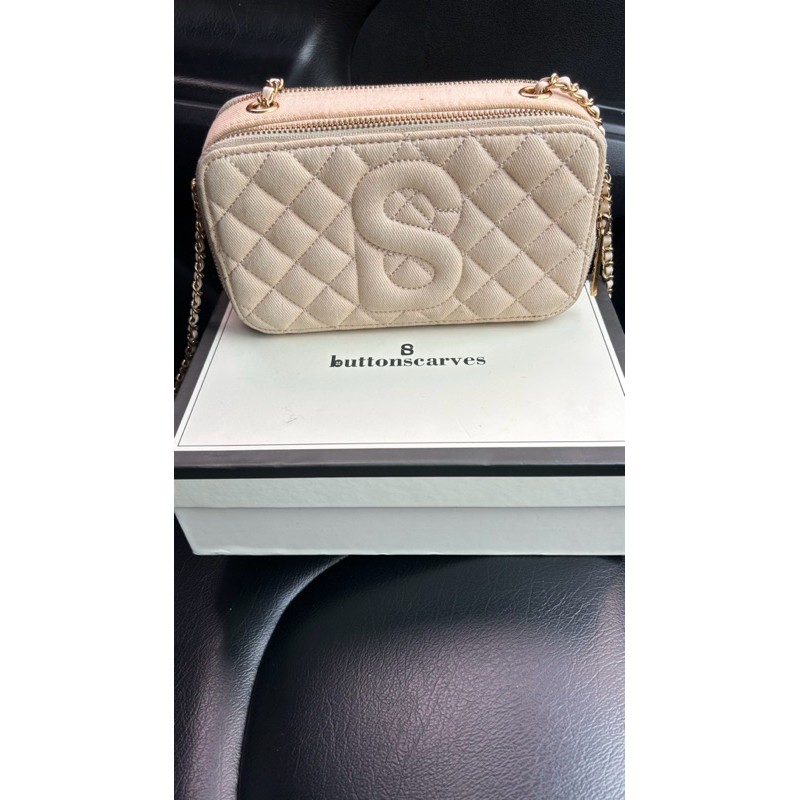 Yura Bag ButtonScarves