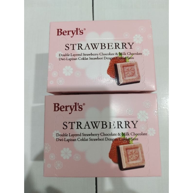 

Beryl's Double Layered Strawberry Chocolate & Milk Chocolate 60 gram