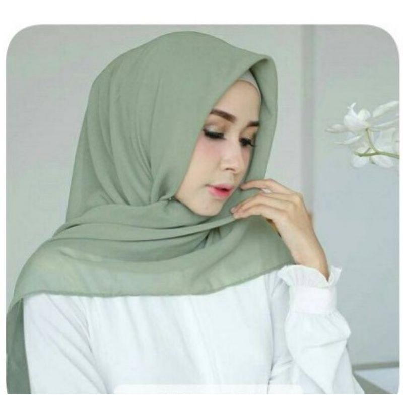 kerudung jilbab/hijab segi empat  bella square/hijab bela murah/sedia warna matcha/sage green