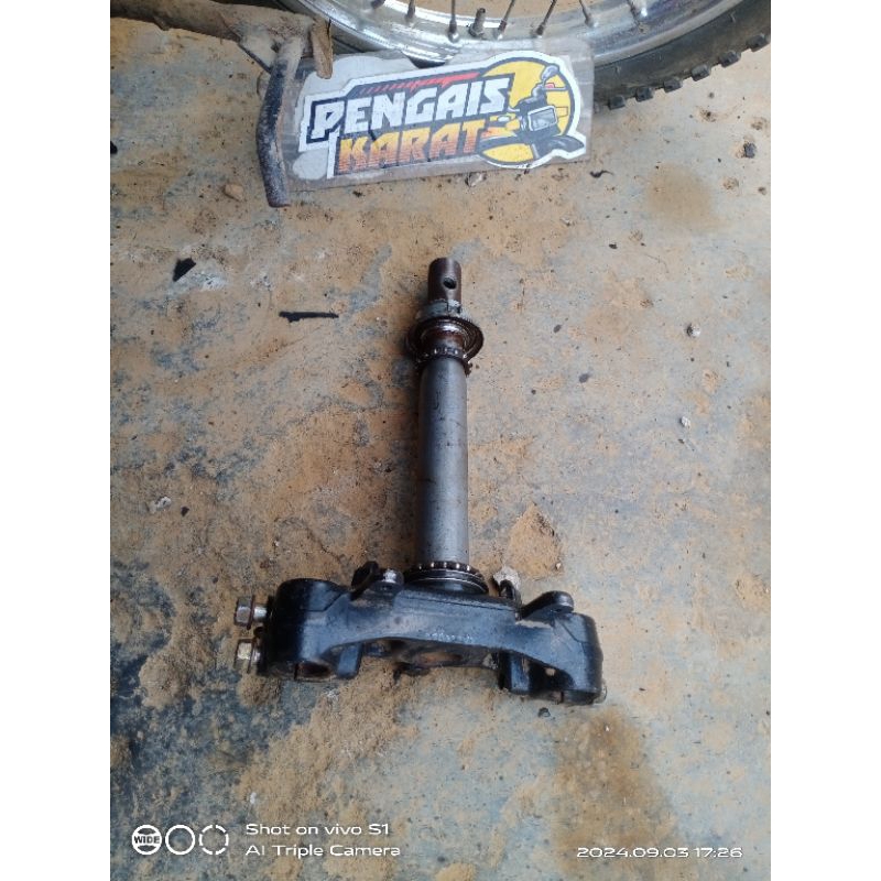 segitiga depan segitiga t sok depan scoopy carbu original 2nd