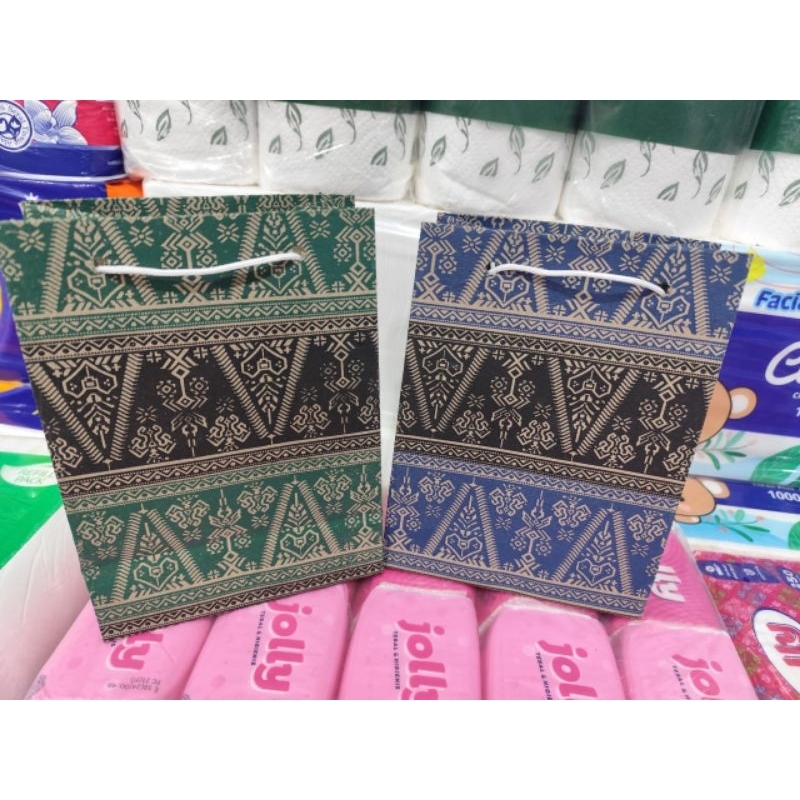 

Paper bag mini batik new terlaris isi 12pcs