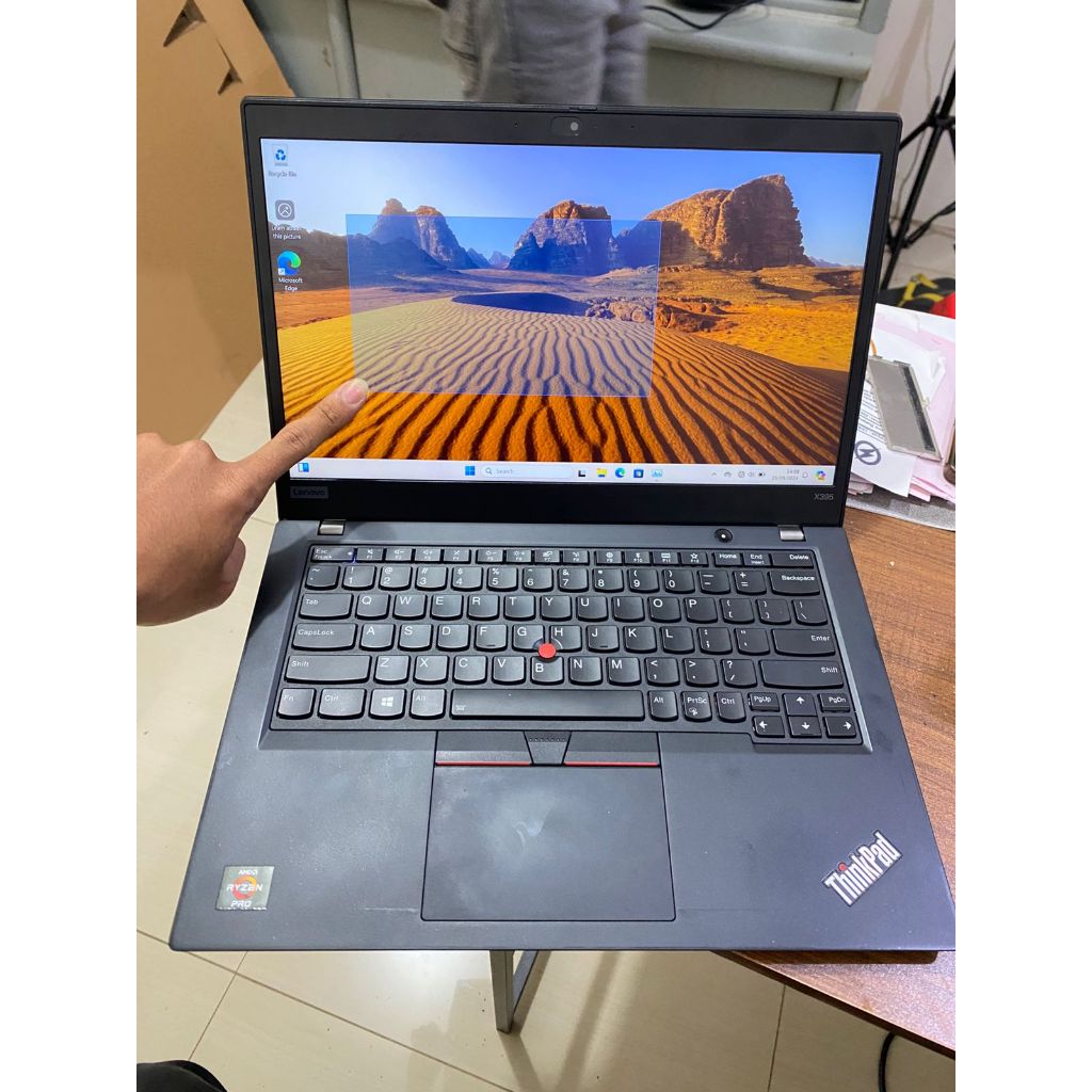 Lenovo Thinkpad X395 Touch Ryzen 7 Pro 3700U RAM 16GB Like New