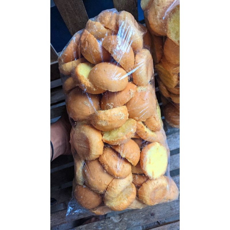 

Roti kering bagelen / roti baglen / roti panggang baglen 500g (½kg)