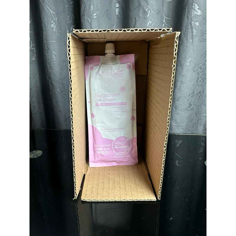 

[ REFILL SUNSCREEN PINK 50GR ]kardus packing isi REFILL SUNSCREEN PINK