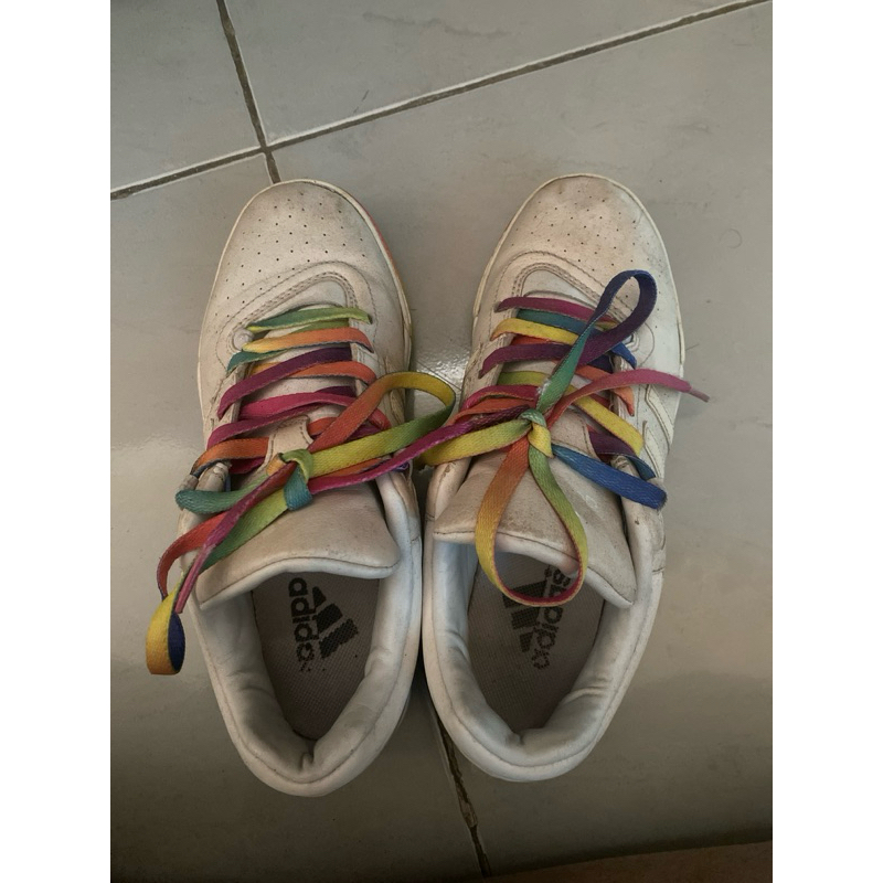 Preloved Adidas Putih Pelangi (original)