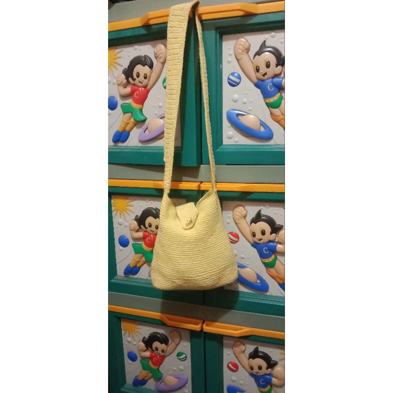 sling hp bahan rajut preloved