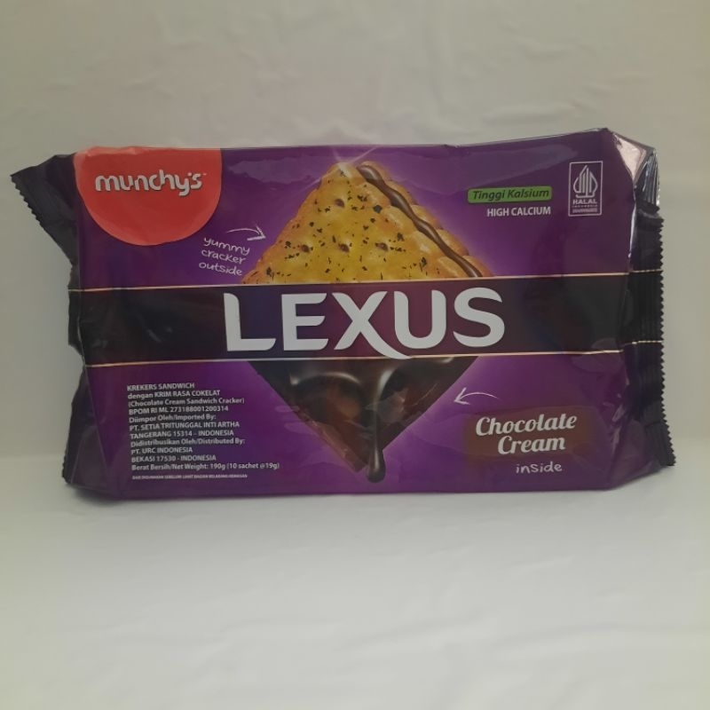 

HARGA PROMO: Biskuit Sandwich Munchy's Lexus 190 gram