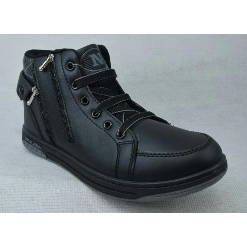 Diskont New Era Tuscany, Sepatu Sekolah Sepatu Anak