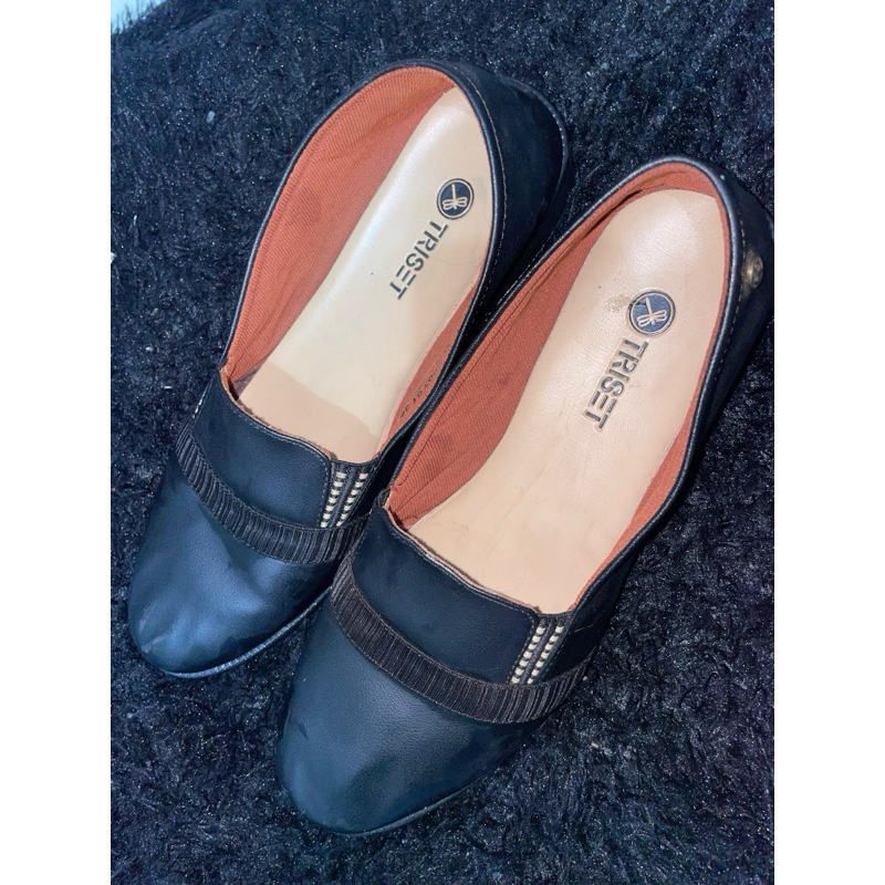 Preloved Pantofel Triset